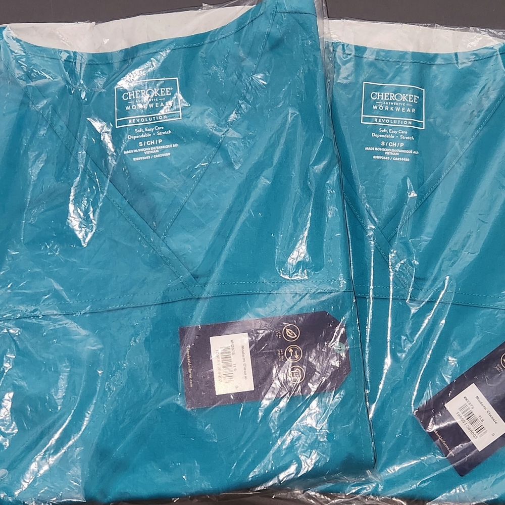 Cherokee Women's Scrub Tops